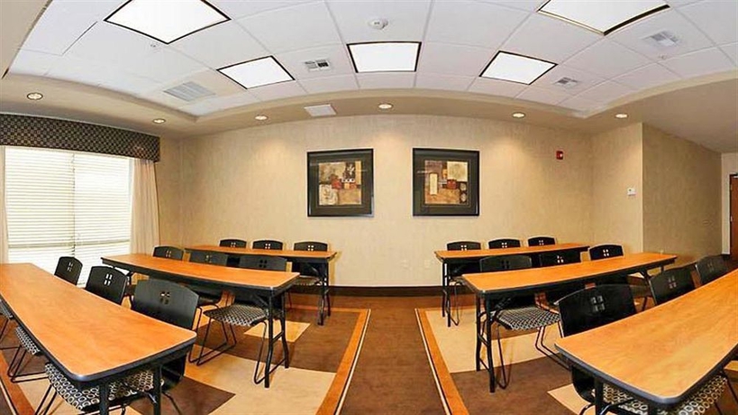 Imagen de los interiores del Hotel Comfort Suites Hobbs. Foto 7