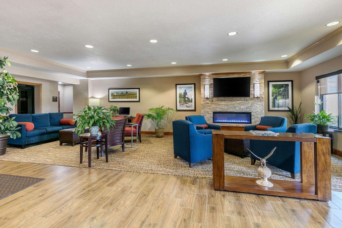 Imagen de los interiores del Hotel Comfort Suites Hopkinsville near Fort Campbell. Foto 20