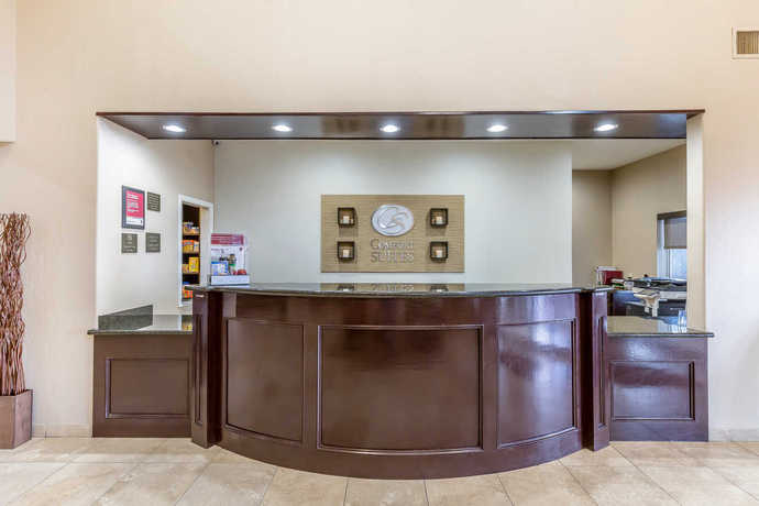 Imagen de los interiores del Hotel Comfort Suites Houston Iah Airport - Beltway 8. Foto 12