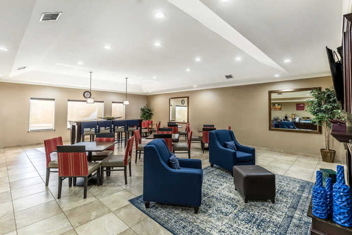 Imagen del bar/restaurante del Hotel Comfort Suites Houston Iah Airport - Beltway 8. Foto 8