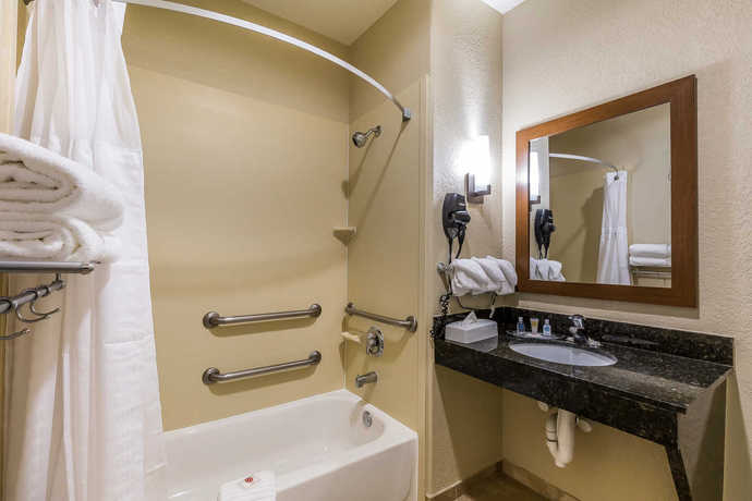 Imagen general del Hotel Comfort Suites Houston Iah Airport - Beltway 8. Foto 3
