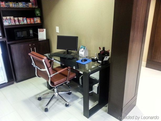 Imagen general del Hotel Comfort Suites Houston West At Clay Road. Foto 6