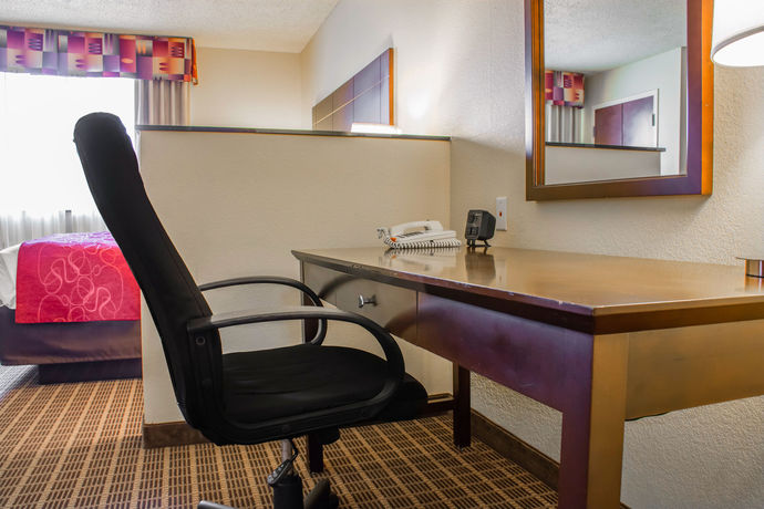 Imagen de la habitación del Hotel Comfort Suites Huntsville Midcity District At Research Park. Foto 6