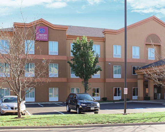 Imagen general del Hotel Comfort Suites Kansas City - Liberty. Foto 2