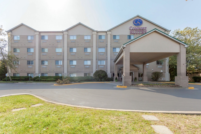Imagen de los exteriores del Hotel Comfort Suites Keeneland. Foto 10