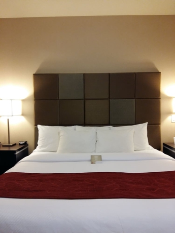 Imagen de la habitación del Hotel Comfort Suites Kelowna. Foto 13