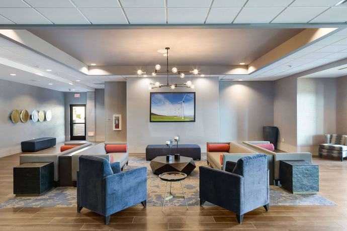 Imagen de los interiores del Hotel Comfort Suites Kennewick at Southridge. Foto 16