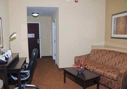 Imagen de la habitación del Hotel Comfort Suites Kings Bay. Foto 4