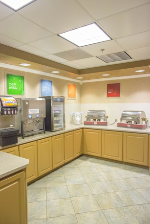 Imagen del bar/restaurante del Hotel Comfort Suites Kingwood Houston North. Foto 3