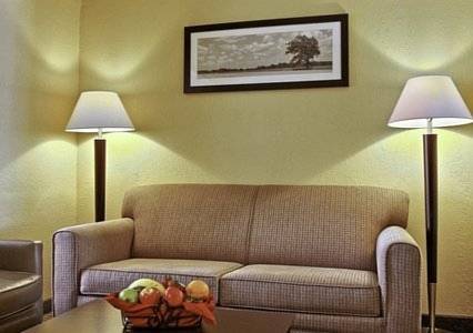 Imagen de la habitación del Hotel Comfort Suites Lafayette. Foto 6