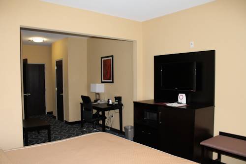 Imagen de la habitación del Hotel Comfort Suites Lake Ray Hubbard. Foto 7