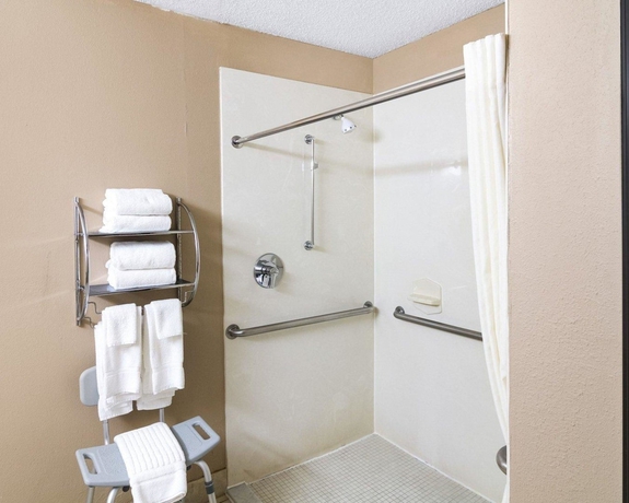 Imagen de la habitación del Hotel Comfort Suites Las Colinas Center. Foto 15