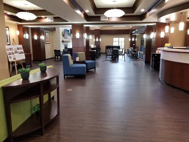 Imagen de los interiores del Hotel Comfort Suites Little Rock West. Foto 16