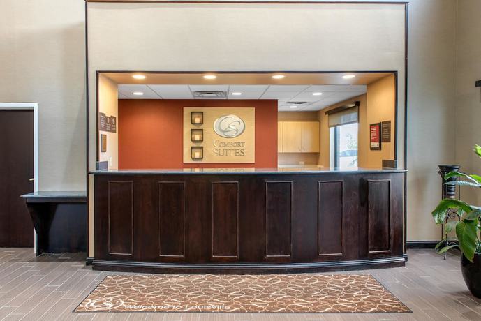 Imagen de los interiores del Hotel Comfort Suites Louisville Airport. Foto 18