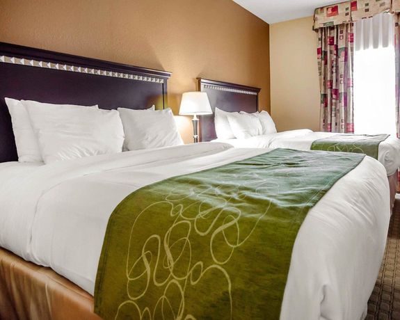 Imagen de la habitación del Hotel Comfort Suites Louisville East. Foto 2