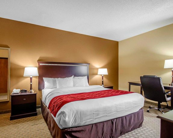 Imagen de la habitación del Hotel Comfort Suites Louisville East. Foto 14