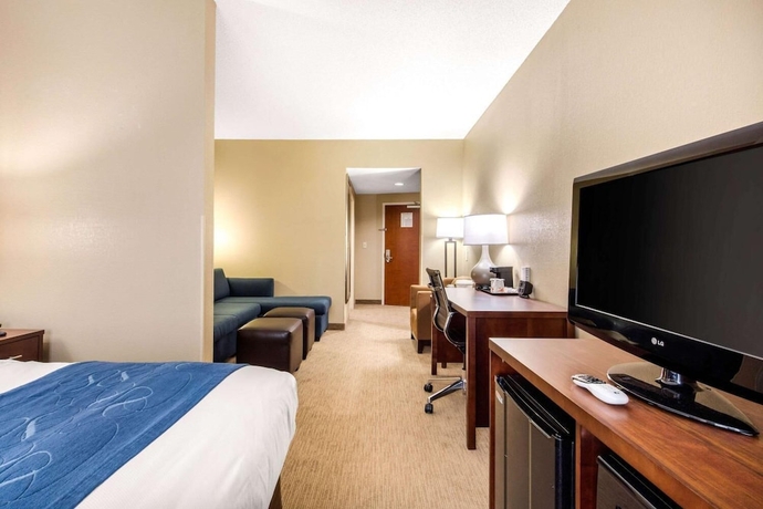 Imagen de la habitación del Hotel Comfort Suites Manchester. Foto 3