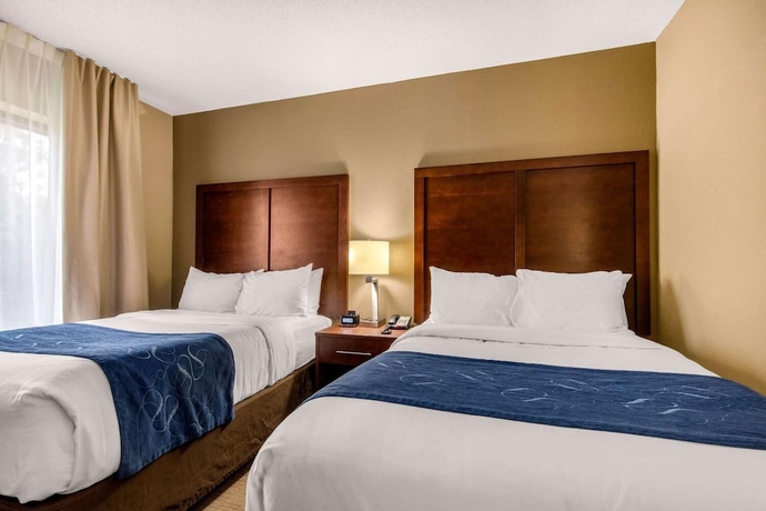 Imagen de la habitación del Hotel Comfort Suites Manchester. Foto 13