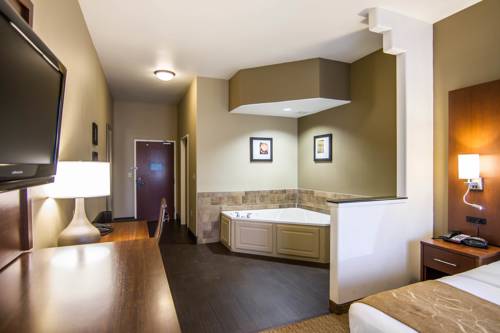 Imagen de la habitación del Hotel Comfort Suites Marshall. Foto 8