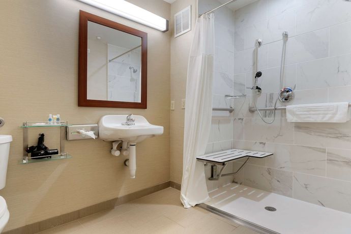 Imagen de la habitación del Hotel Comfort Suites Marysville - Yuba City. Foto 12