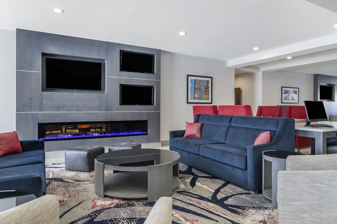 Imagen de los interiores del Hotel Comfort Suites Mcdonough Atlanta South. Foto 19