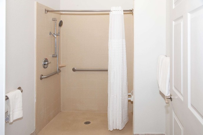 Imagen de la habitación del Hotel Comfort Suites Medical District near Mall of Louisiana. Foto 17