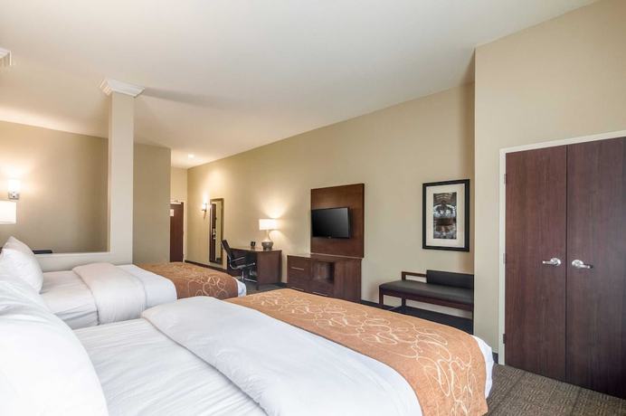 Imagen de la habitación del Hotel Comfort Suites Meridian and I-40. Foto 7