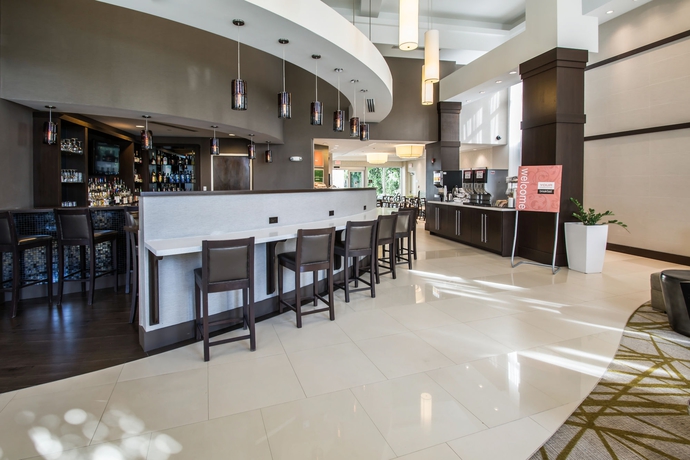 Imagen de los interiores del Hotel Comfort Suites Miami Airport North. Foto 9