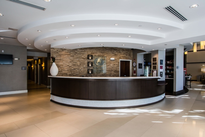 Imagen de los interiores del Hotel Comfort Suites Miami Airport North. Foto 12