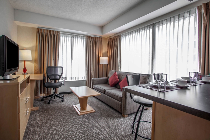 Imagen de los interiores del Hotel Comfort Suites Michigan Avenue Loop. Foto 10