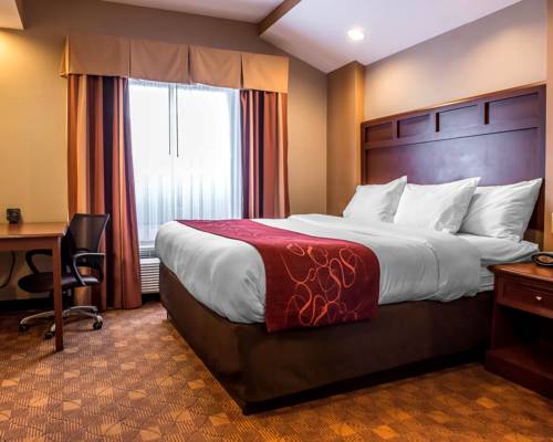Imagen de la habitación del Hotel Comfort Suites Monaca. Foto 6