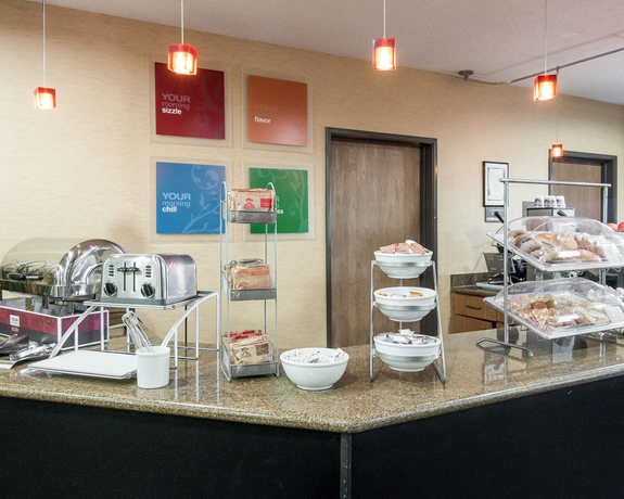 Imagen del bar/restaurante del Hotel Comfort Suites, Monroe. Foto 4