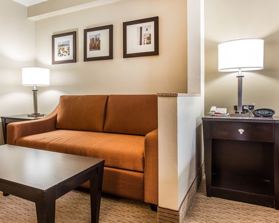 Imagen de la habitación del Hotel Comfort Suites Morrow - Atlanta South. Foto 5