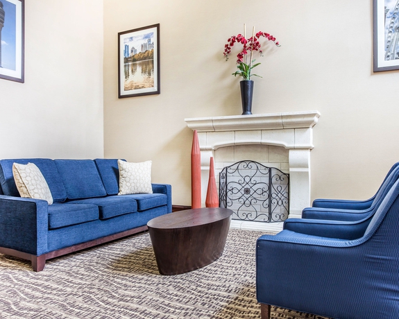 Imagen de los interiores del Hotel Comfort Suites Morrow - Atlanta South. Foto 15