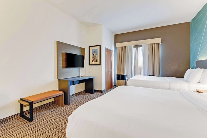Imagen de la habitación del Hotel Comfort Suites Murfreesboro. Foto 8