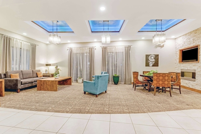 Imagen de los interiores del Hotel Comfort Suites Murfreesboro. Foto 14