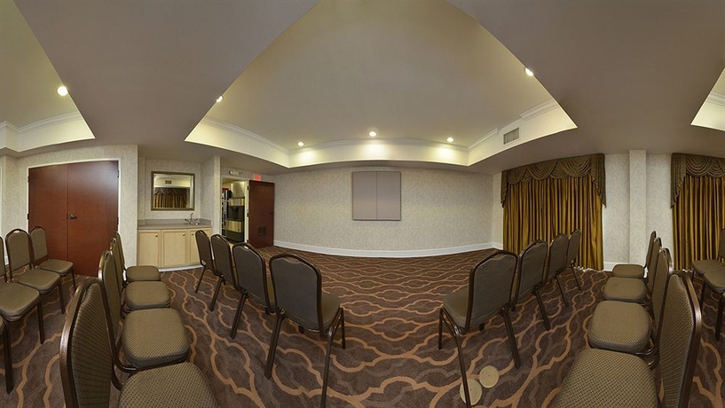 Imagen de los interiores del Hotel Comfort Suites Myrtle Beach Central. Foto 13