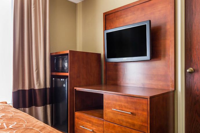 Imagen de la habitación del Hotel Comfort Suites Near I-80 And I-94. Foto 12