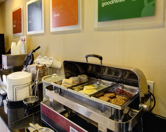 Imagen del bar/restaurante del Hotel Comfort Suites Near Texas State University. Foto 4