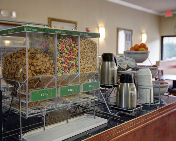 Imagen del bar/restaurante del Hotel Comfort Suites Near Texas State University. Foto 5