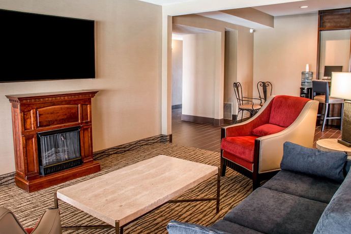 Imagen de los interiores del Hotel Comfort Suites - New Braunfels. Foto 16