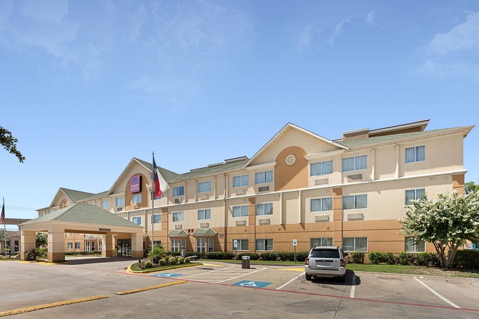Imagen general del Hotel Comfort Suites North Dallas. Foto 2