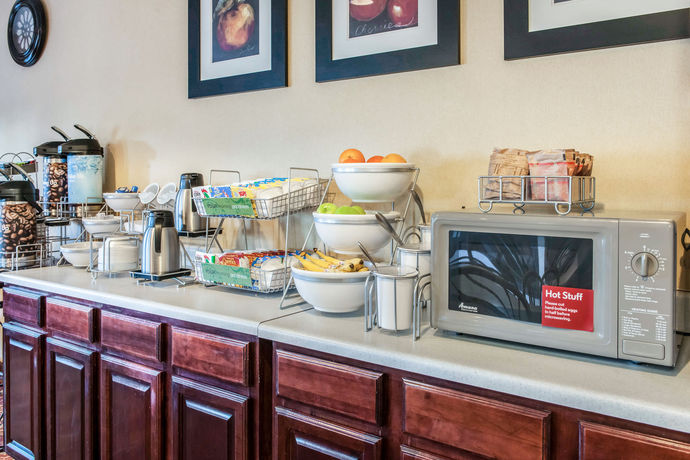 Imagen general del Hotel Comfort Suites North. Foto 1