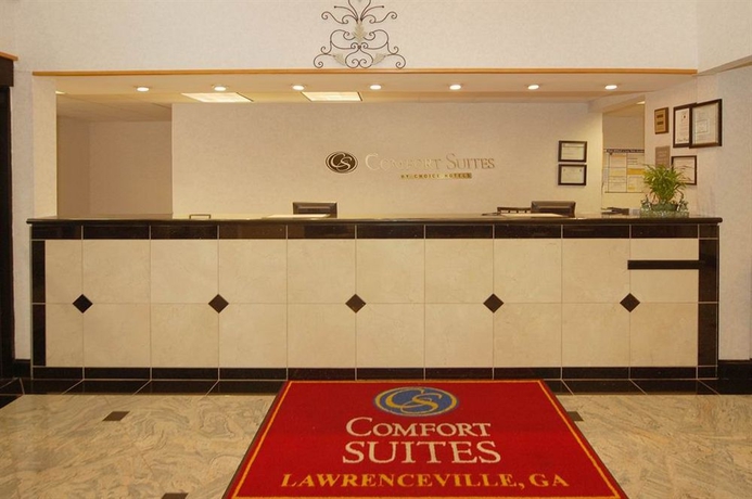 Imagen de los interiores del Hotel Comfort Suites Northside Hospital Gwinnett. Foto 10