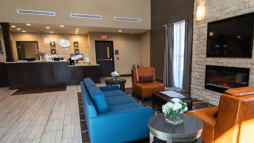 Imagen de los interiores del Hotel Comfort Suites Northwest Houston At Beltway 8. Foto 16