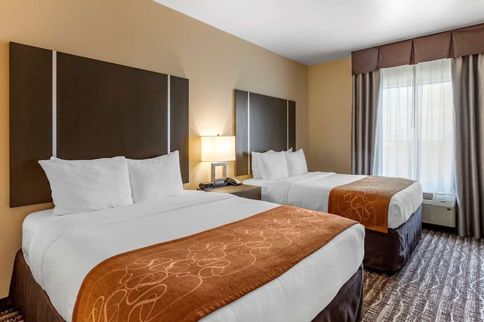 Imagen de la habitación del Hotel Comfort Suites Northwest Houston At Beltway 8. Foto 13