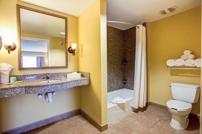 Imagen de la habitación del Hotel Comfort Suites Ocala North. Foto 10