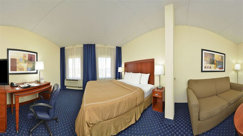 Imagen de la habitación del Hotel Comfort Suites Outlet Center. Foto 6