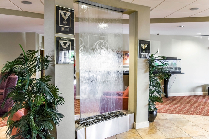 Imagen de los interiores del Hotel Comfort Suites Palm Bay - Melbourne. Foto 13