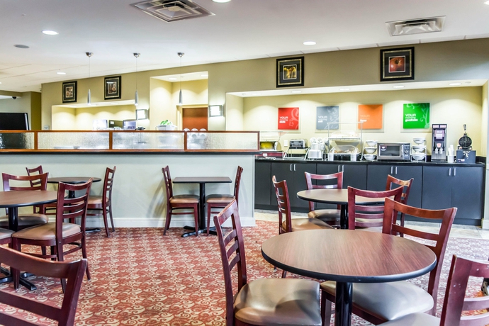 Imagen del bar/restaurante del Hotel Comfort Suites Palm Bay - Melbourne. Foto 6